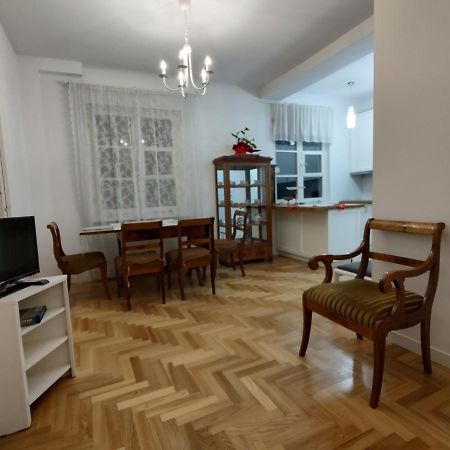 ワルシャワApartament Przy Starym Miescieアパートメント エクステリア 写真