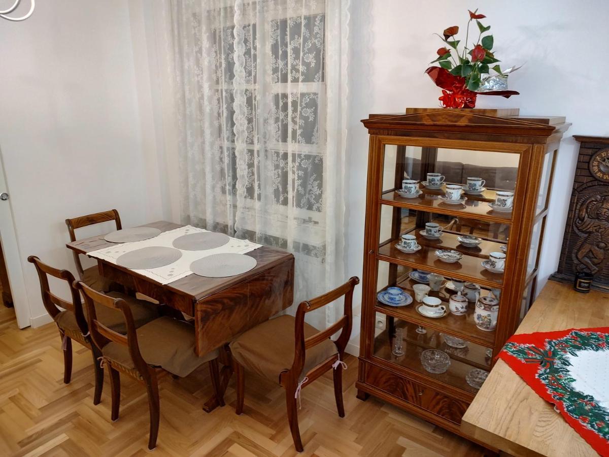 ワルシャワApartament Przy Starym Miescieアパートメント エクステリア 写真