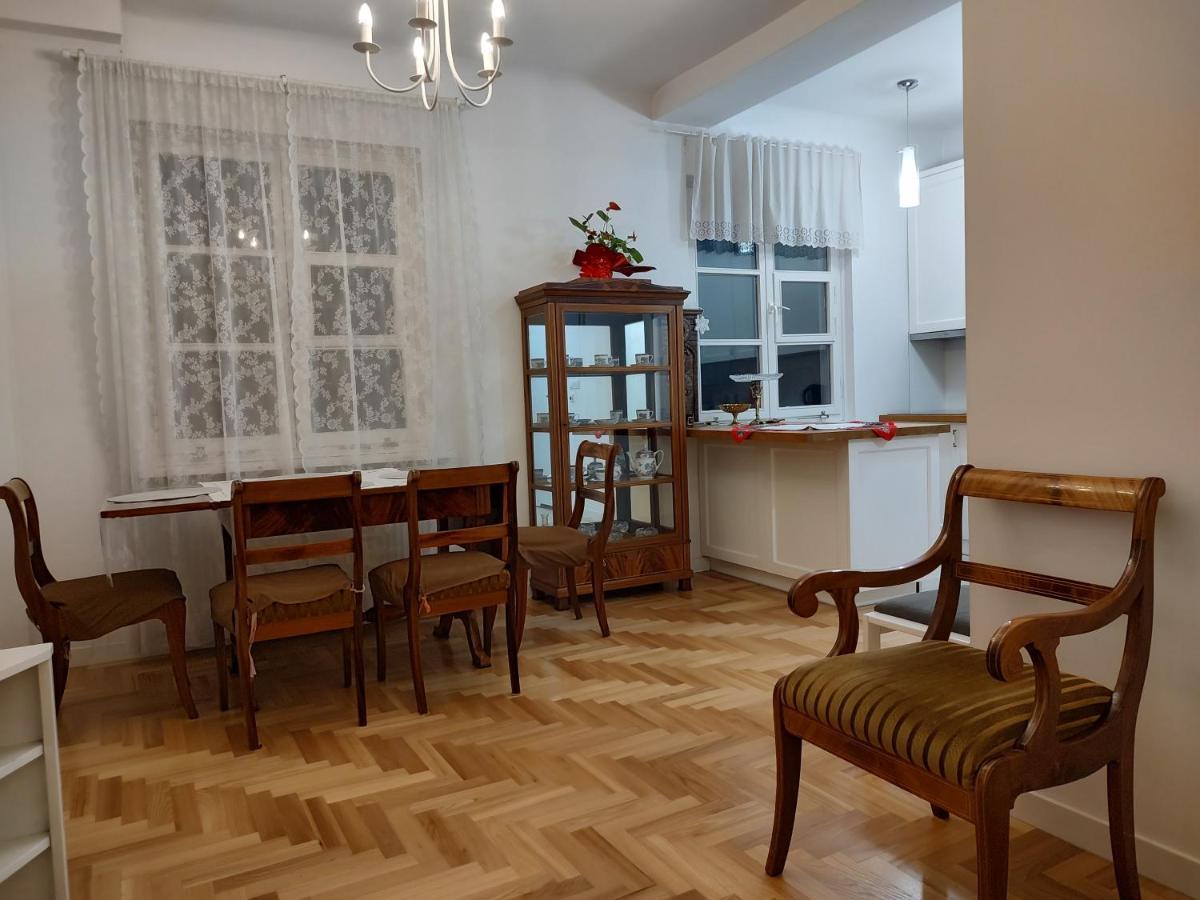 ワルシャワApartament Przy Starym Miescieアパートメント エクステリア 写真